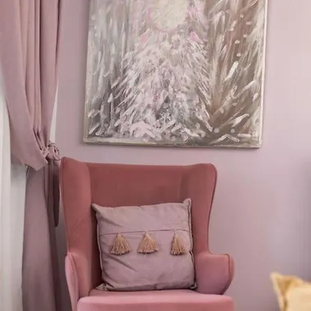 Thalia's House