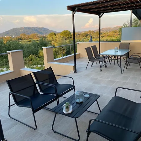 Thalia's House Пастида