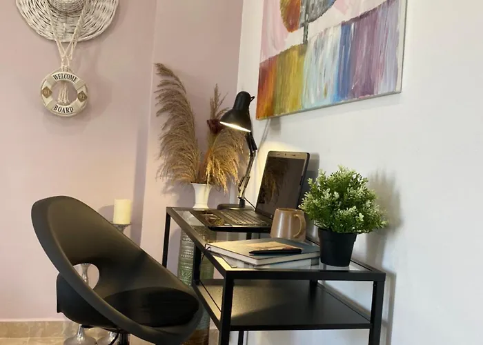 Дом отдыха Thalia's House *