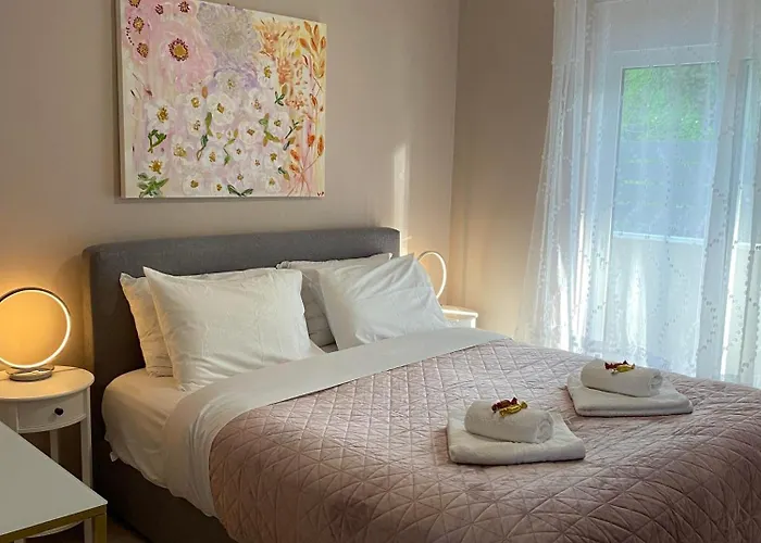 Thalia's House Pastida