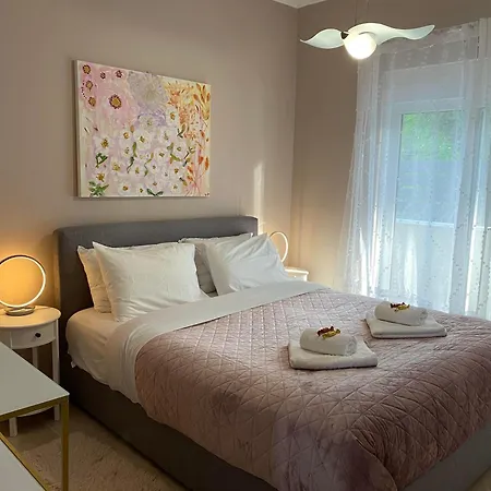 Thalia's House Pastida