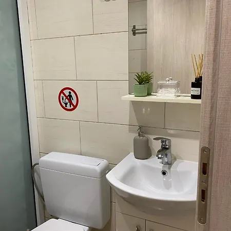 Thalia's House Pastida