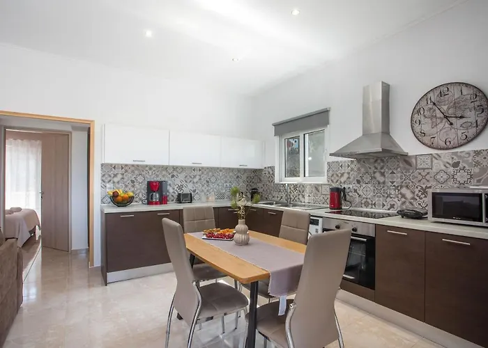 Tatil Evi Thalia's House Pastida