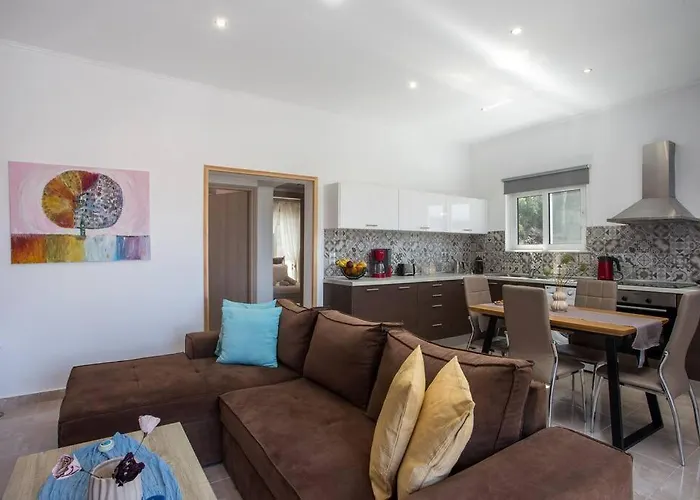 Semesterbostad Thalia's House *